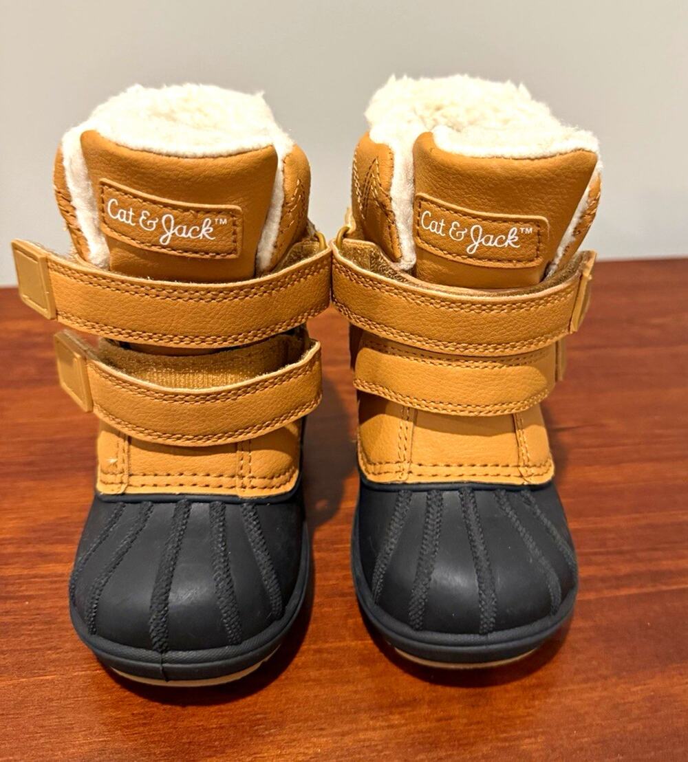 Cat & Jack Toddler Winter Duck Boots Size 5 Tan Black Faux Fur Hook Loop